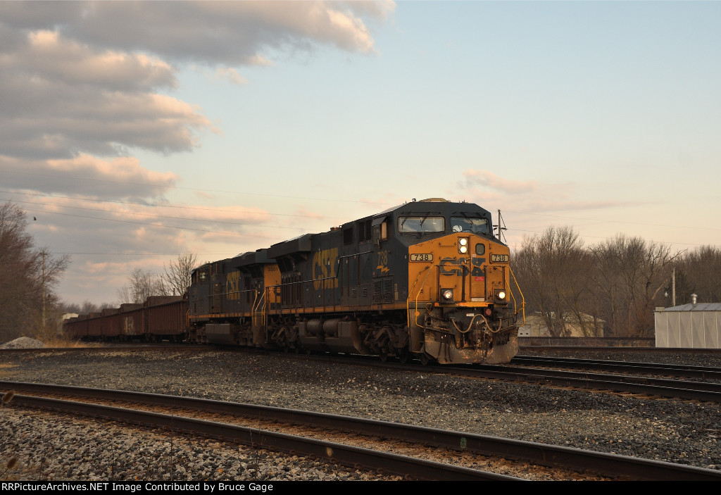 CSX 738